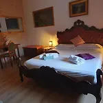 Casa Lorelein